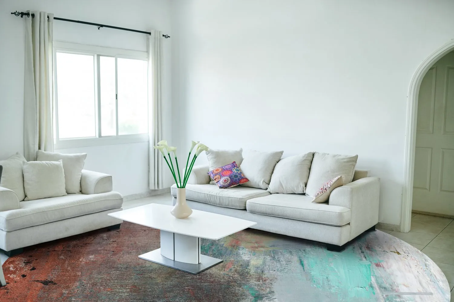 Kerek szőnyeg - Andali (szürke/piros/többszínű)