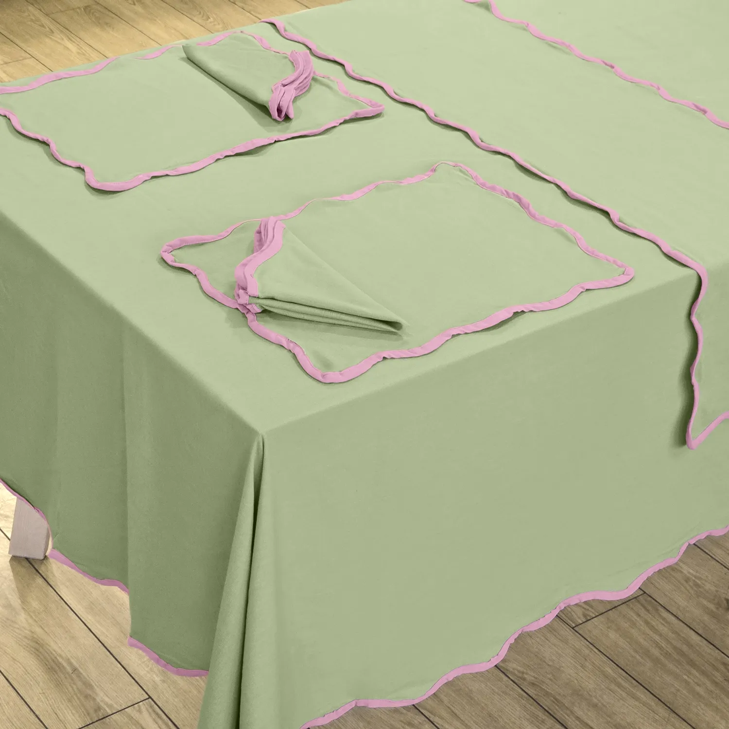 Asztalterítők - Pamut terítő Yrsa (zöld)