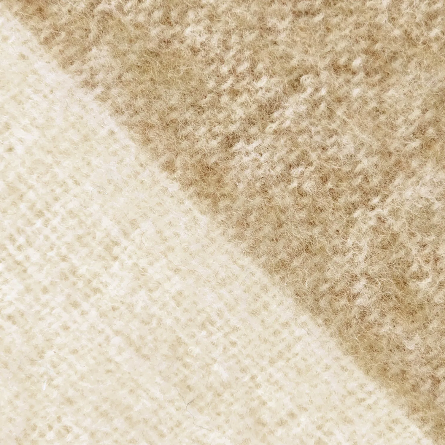 Takarók - Gyapjúkeverék pléd - Beatriz Stripe (bézs/fehér)