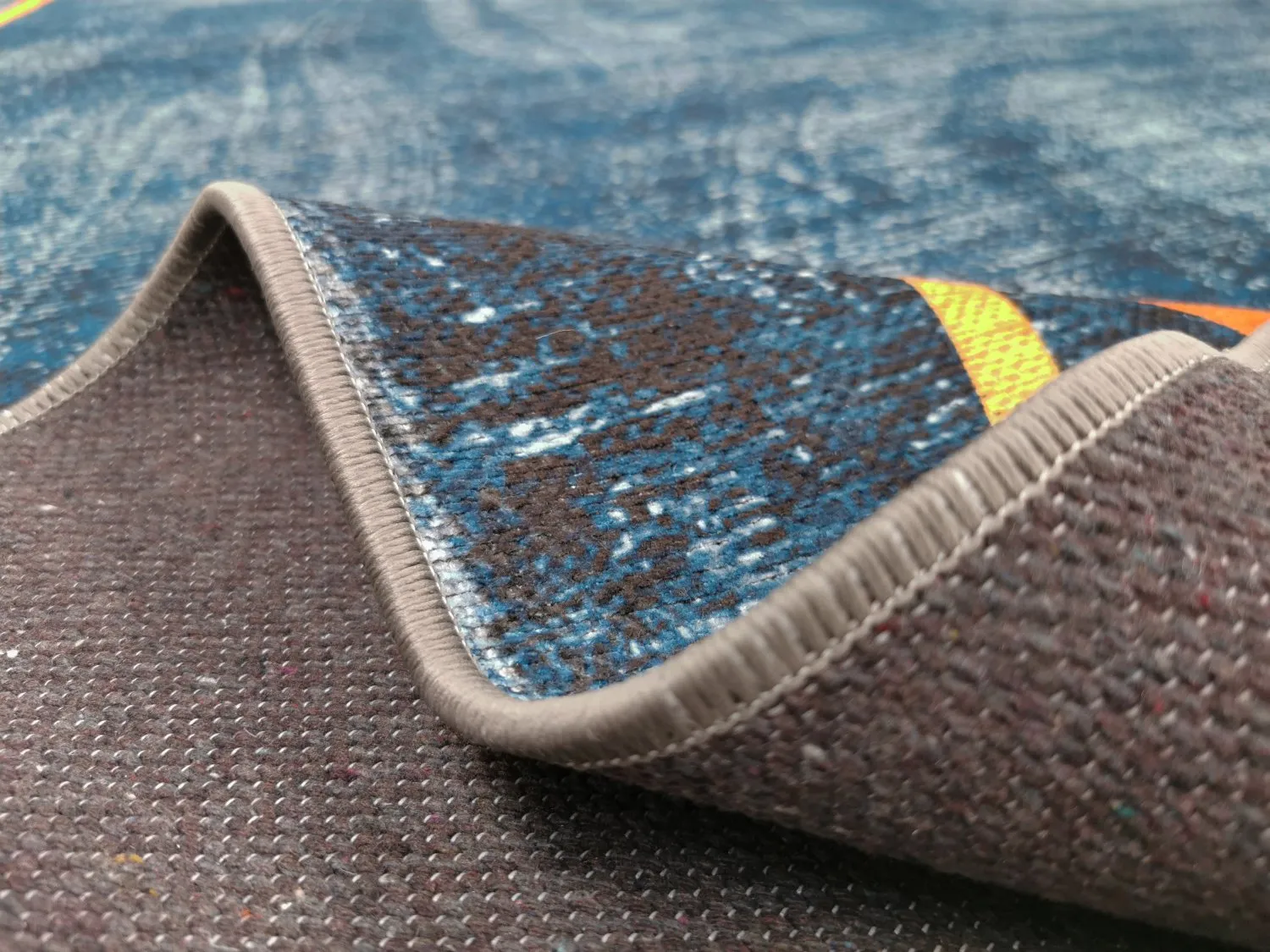 Wilton szőnyeg - Zaros (kék/arany)