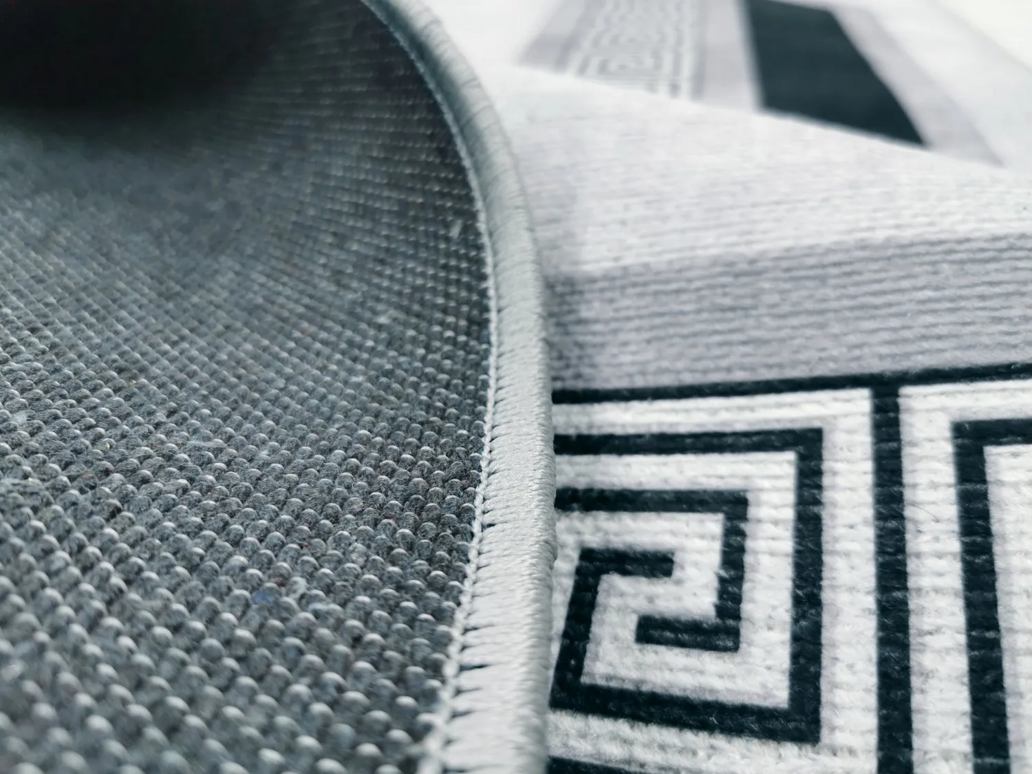 Wilton szőnyeg - Olympia (fekete/fehér)