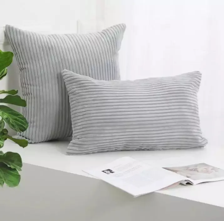 Párnahuzat - Striped Velvet 50 x 50 cm (szürke)