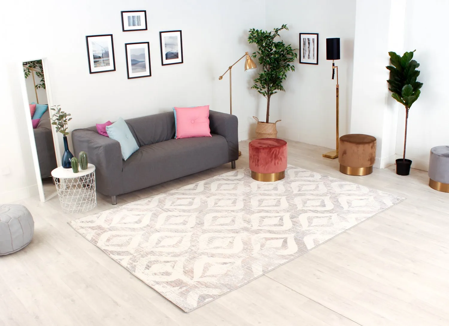 Wilton szőnyeg - Roro (többszínű)