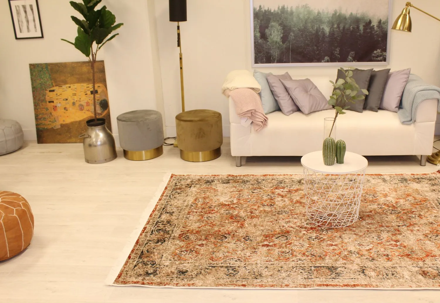 Wilton szőnyeg - Douz (piros/többszínű)