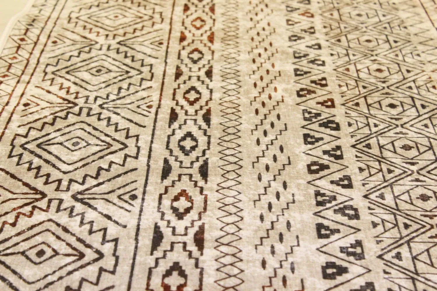 Kerek szőnyeg - Goulette (többszínű)