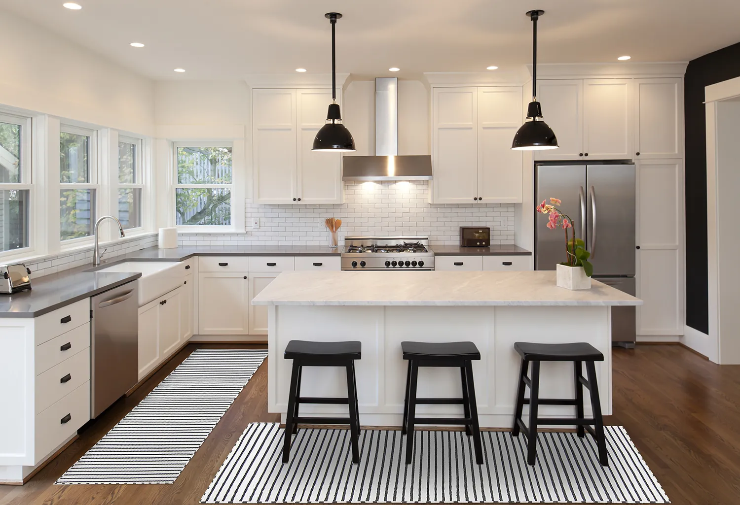 Plasztik szőnyegek - Kensington (fehér/fekete)