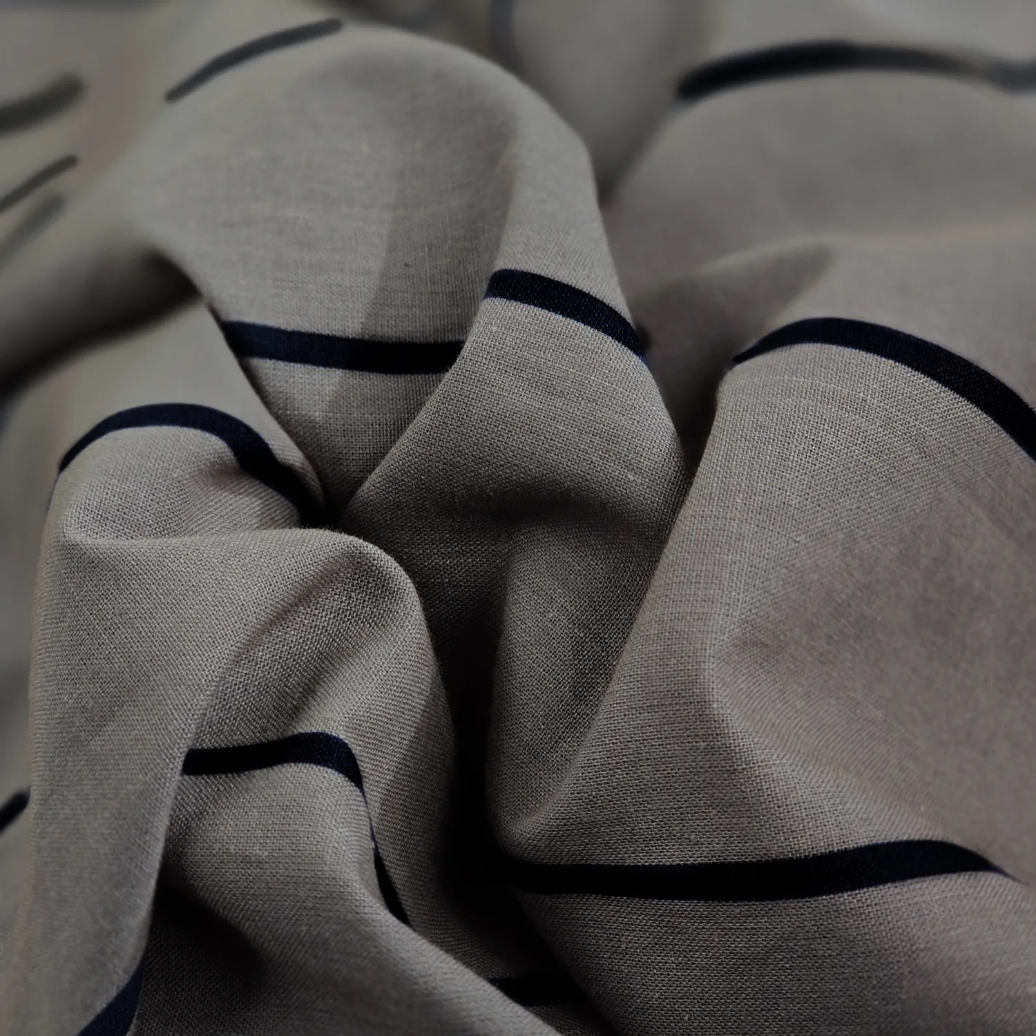 Ágyneműgarnitúra - Isadora (sötétszürke)