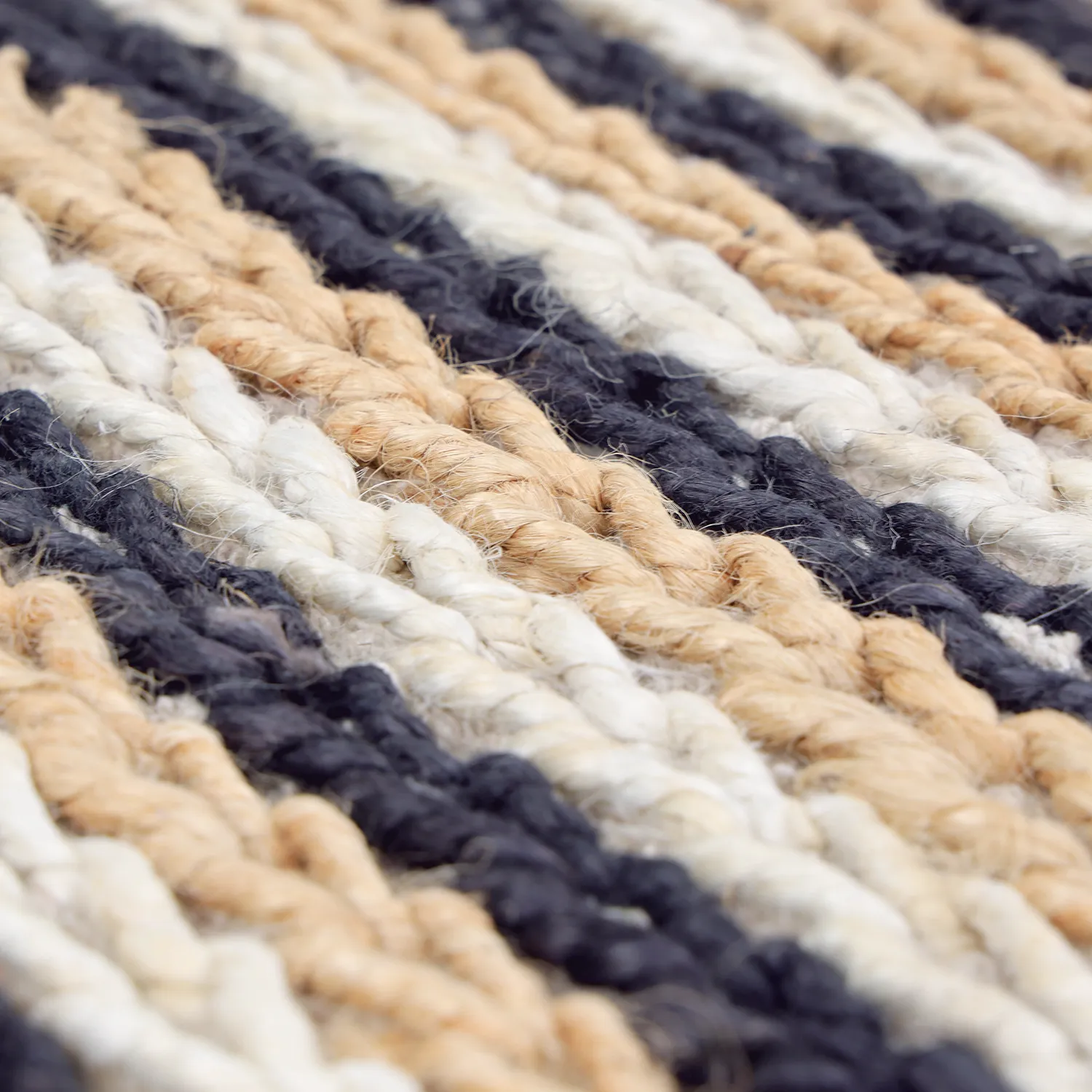 Zsákruha szőnyeg - Howrah Braided Jute (natúr/fehér/fekete)