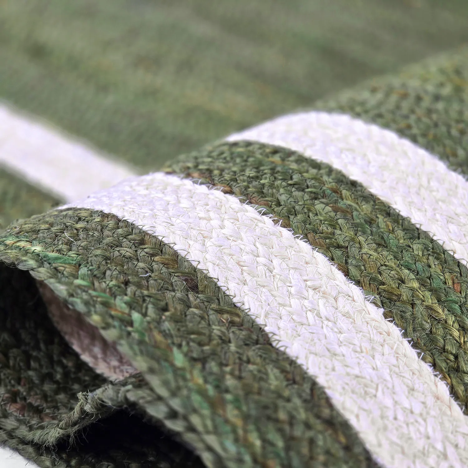 Zsákruha szőnyeg - Jessore (katonai zöld/fehér)