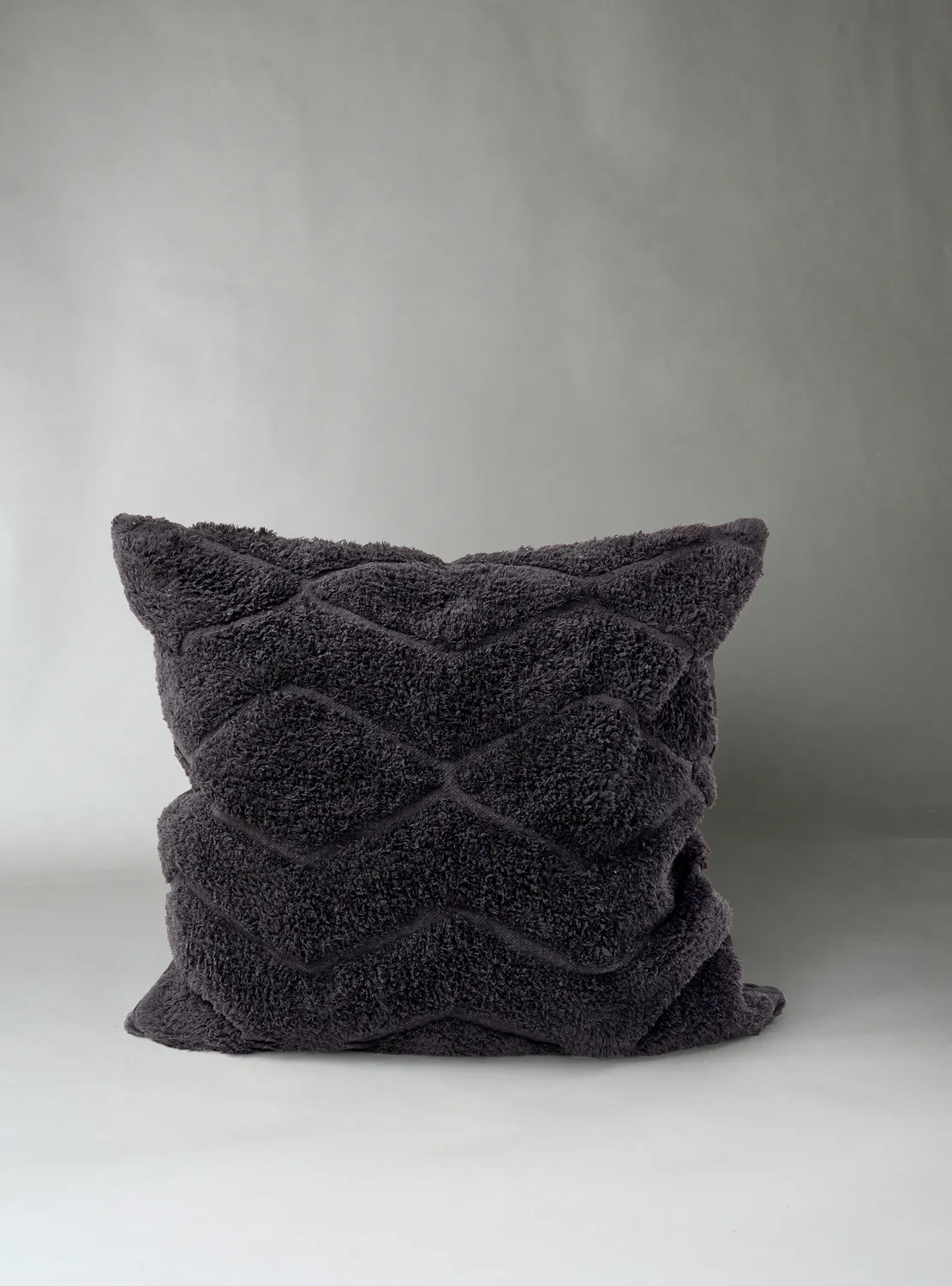 Párnahuzat - Brynn (fekete)