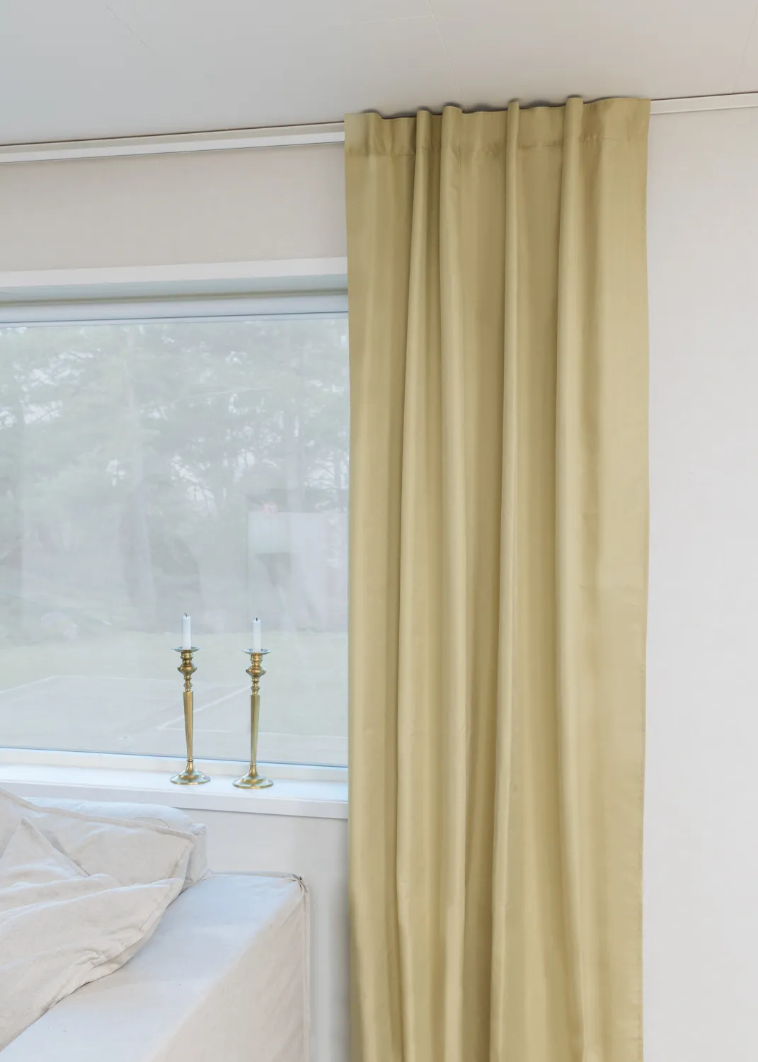 Függönyök - Sötétítő függöny Reyna (sárga)