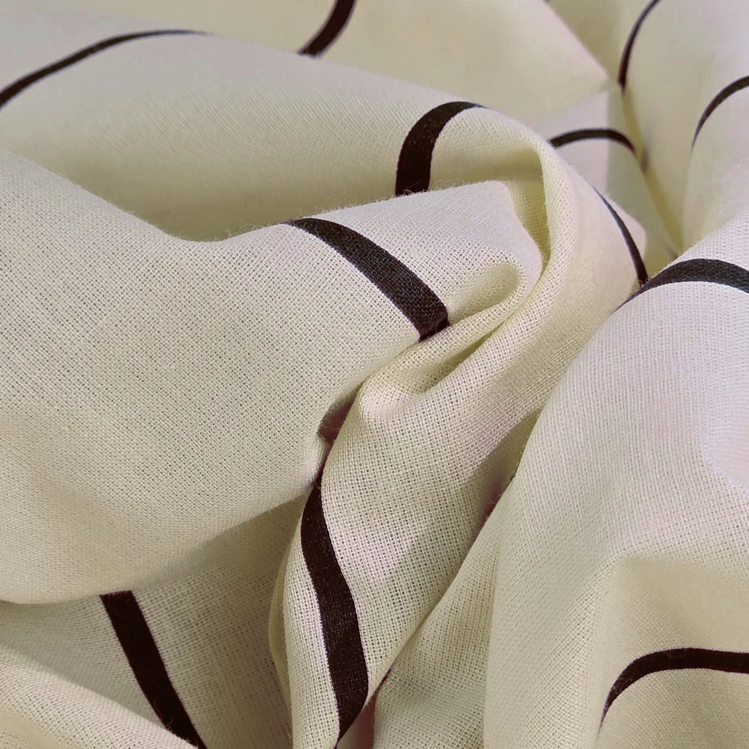 Párnahuzat - Isadora (bézs)