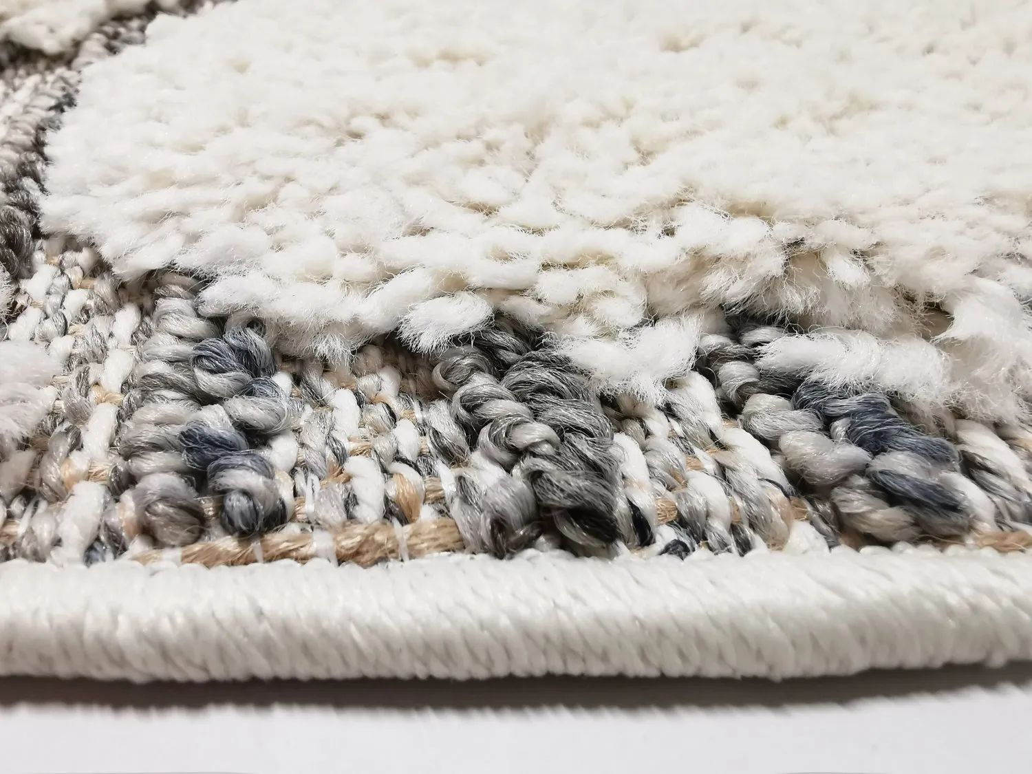 Kerek szőnyegek - Fondi (szürke)