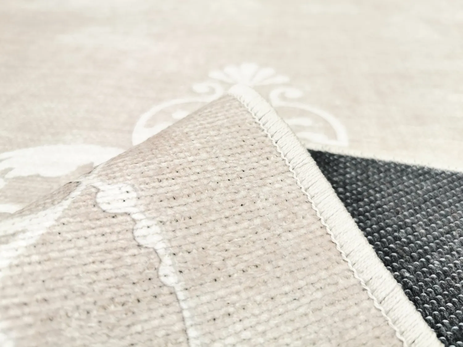 Wilton szőnyeg - Santi (bezs/fehér)