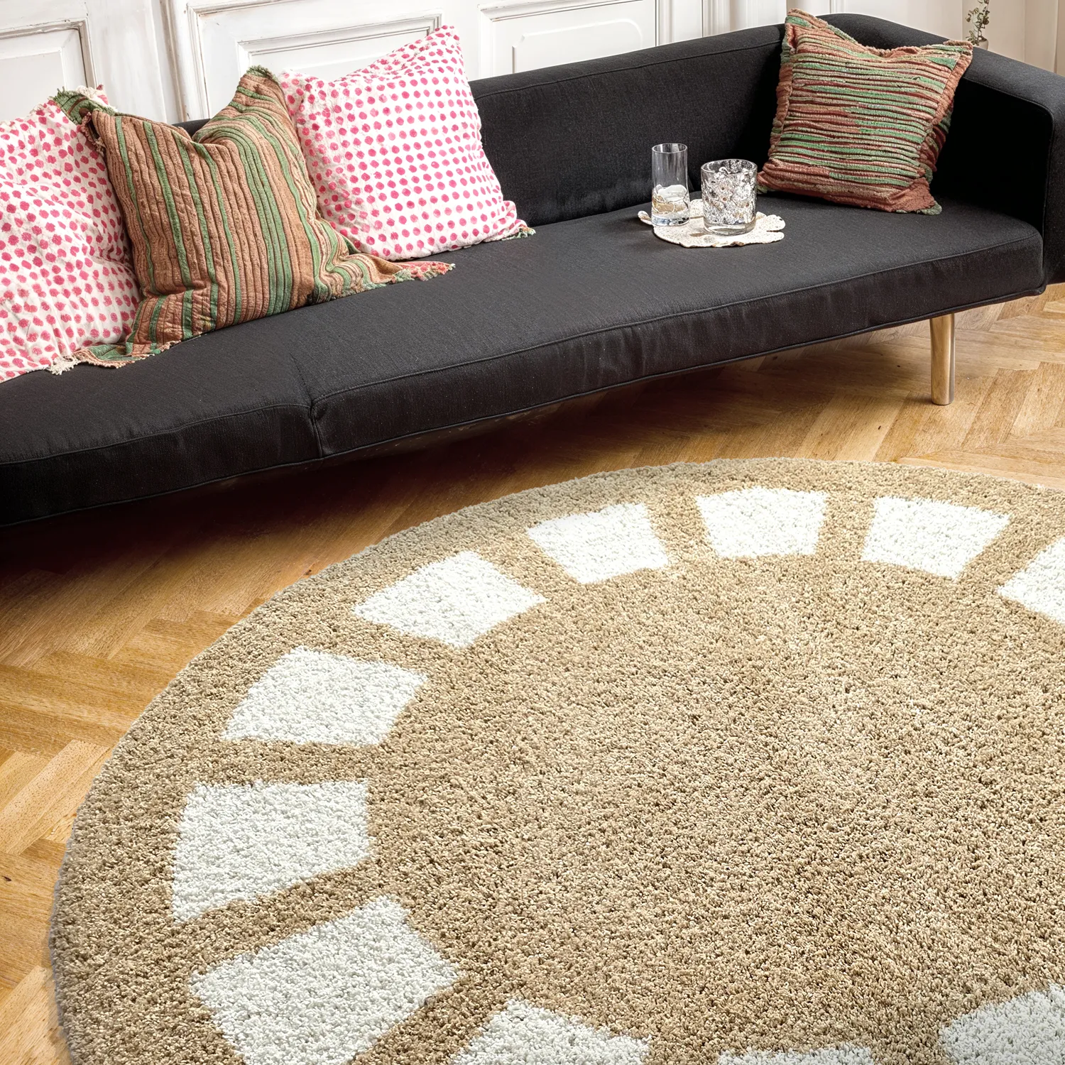 Kerek szőnyegek - Asilah (bézs/fehér)