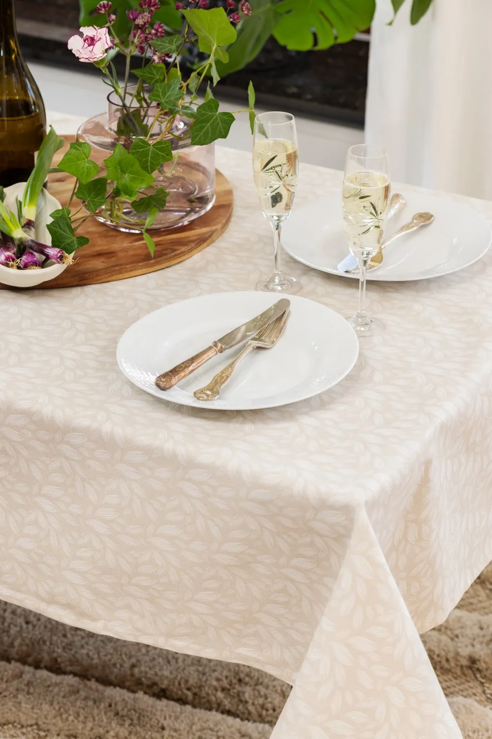 Asztalterítők - Pamut terítő Satu (bézs)