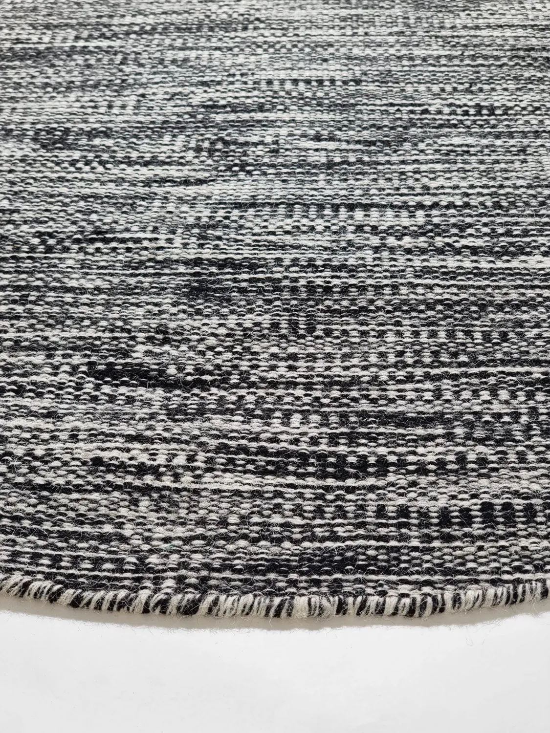 Kerek szőnyeg - Savona (fekete)