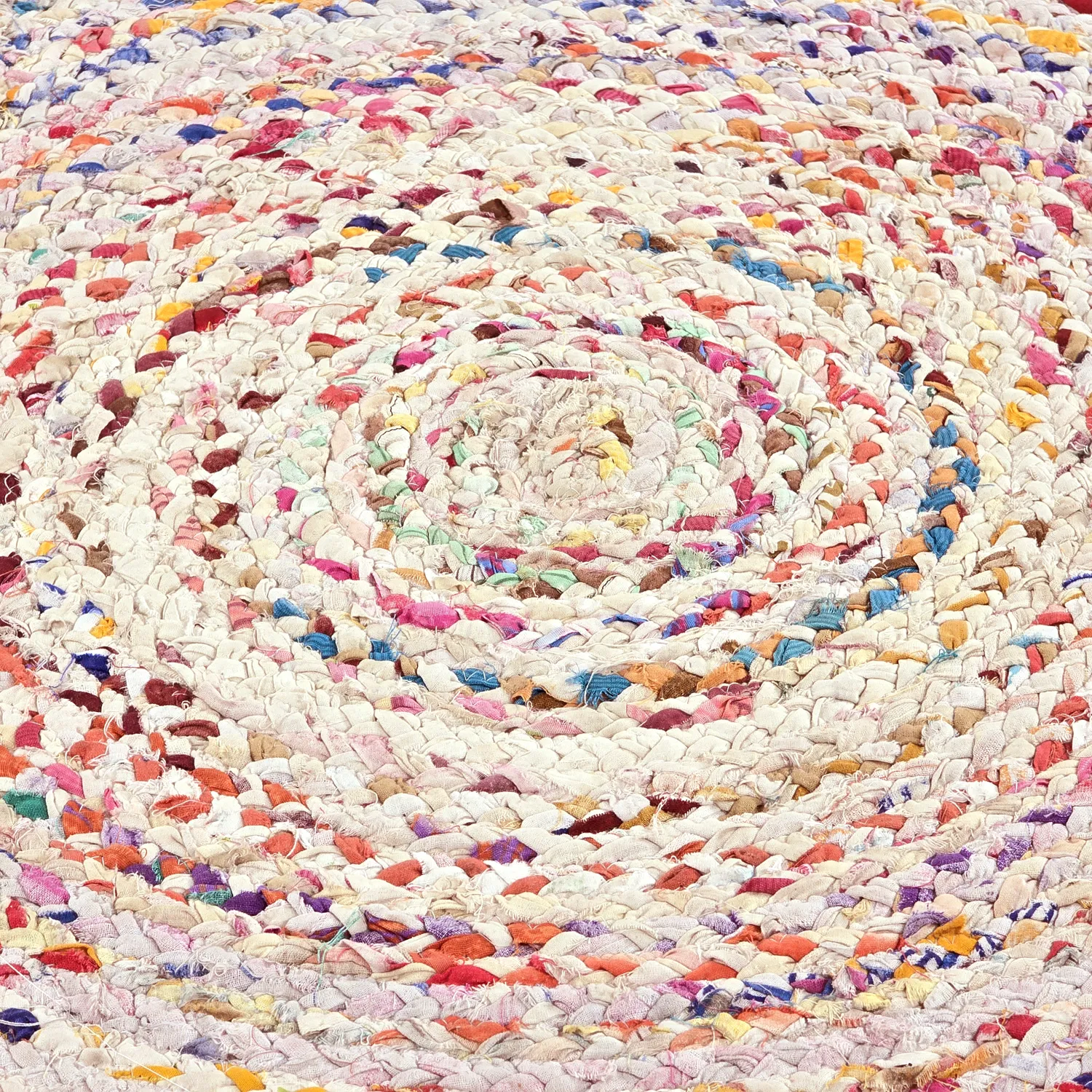 Runda mattor - Flätan (fehér/sokszínű)