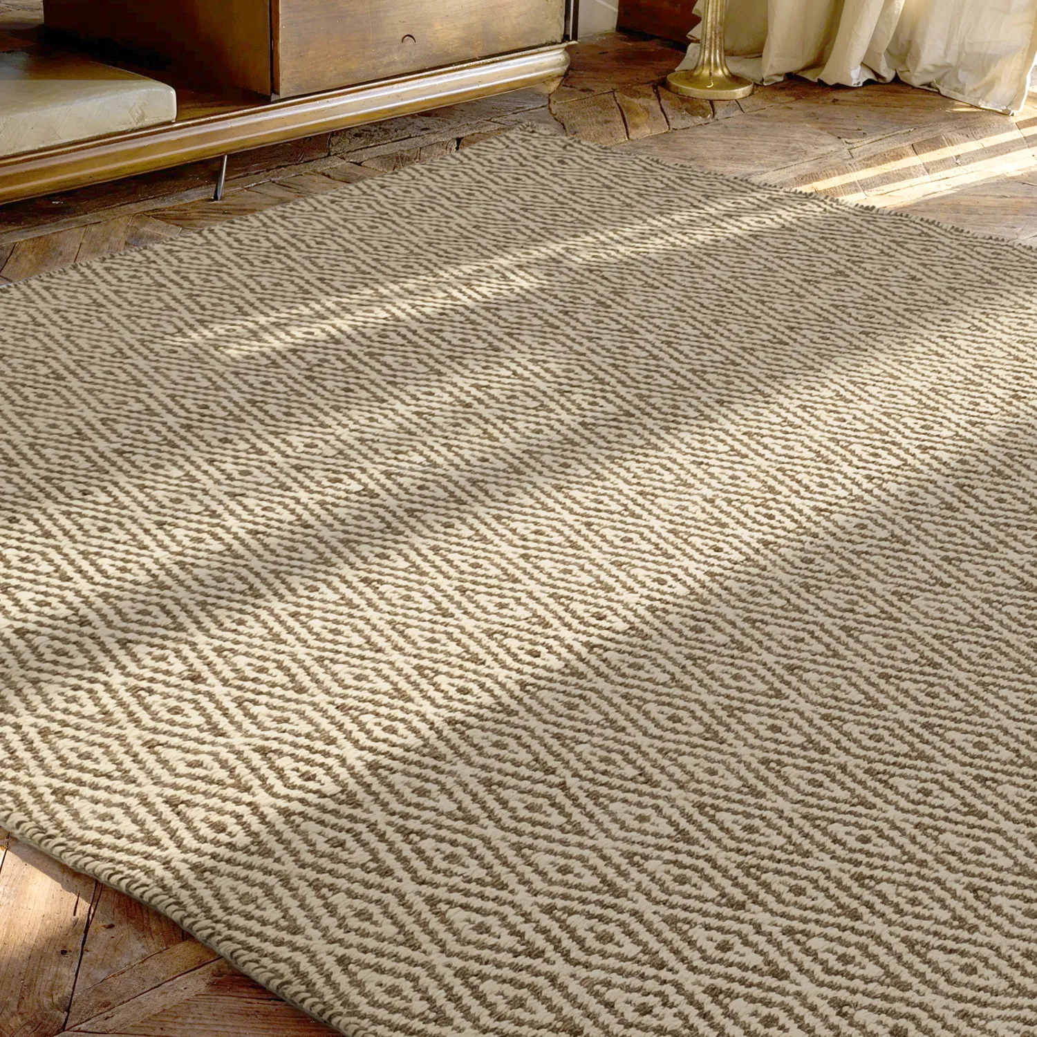 Gyapjúszőnyeg - Monastir (barna/fehér)