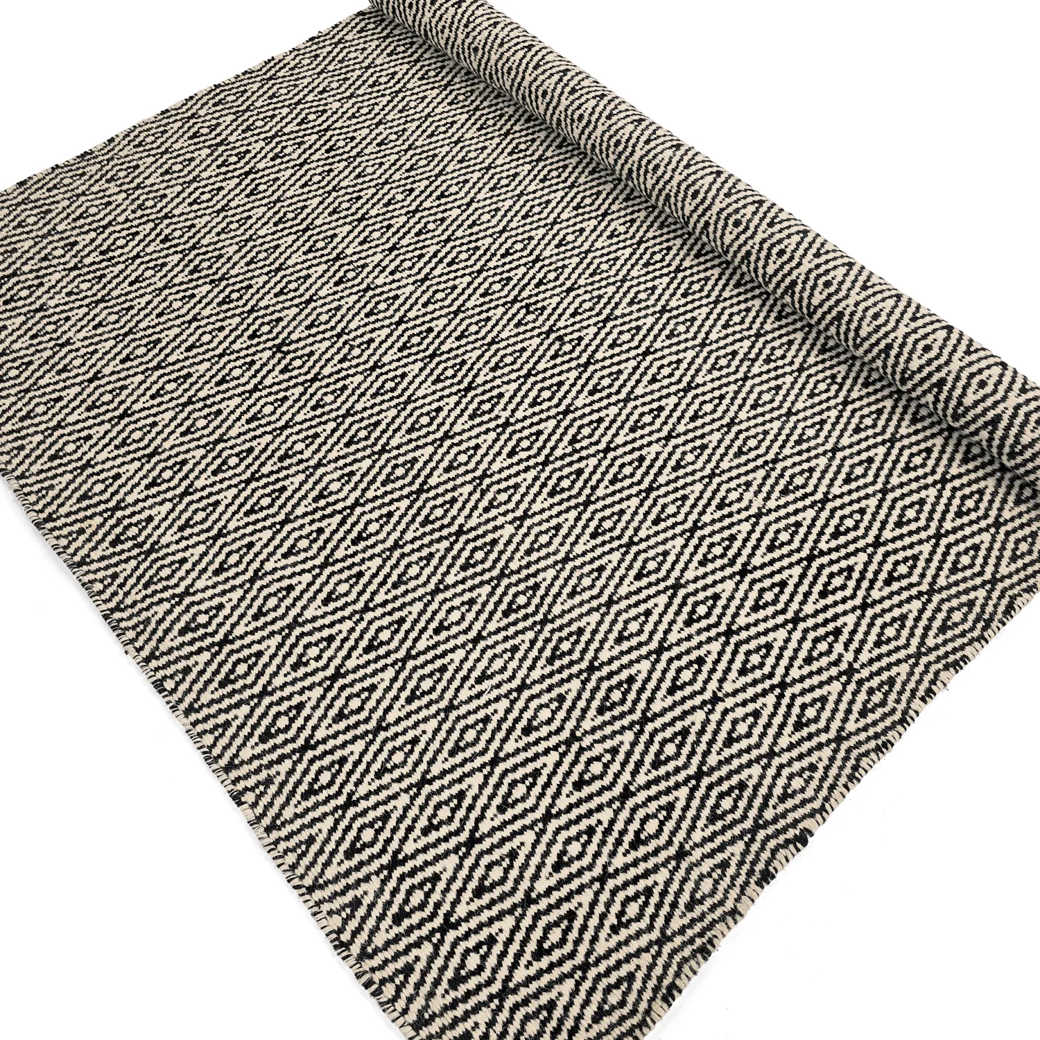 Gyapjúszőnyeg - Monastir (fekete/fehér)