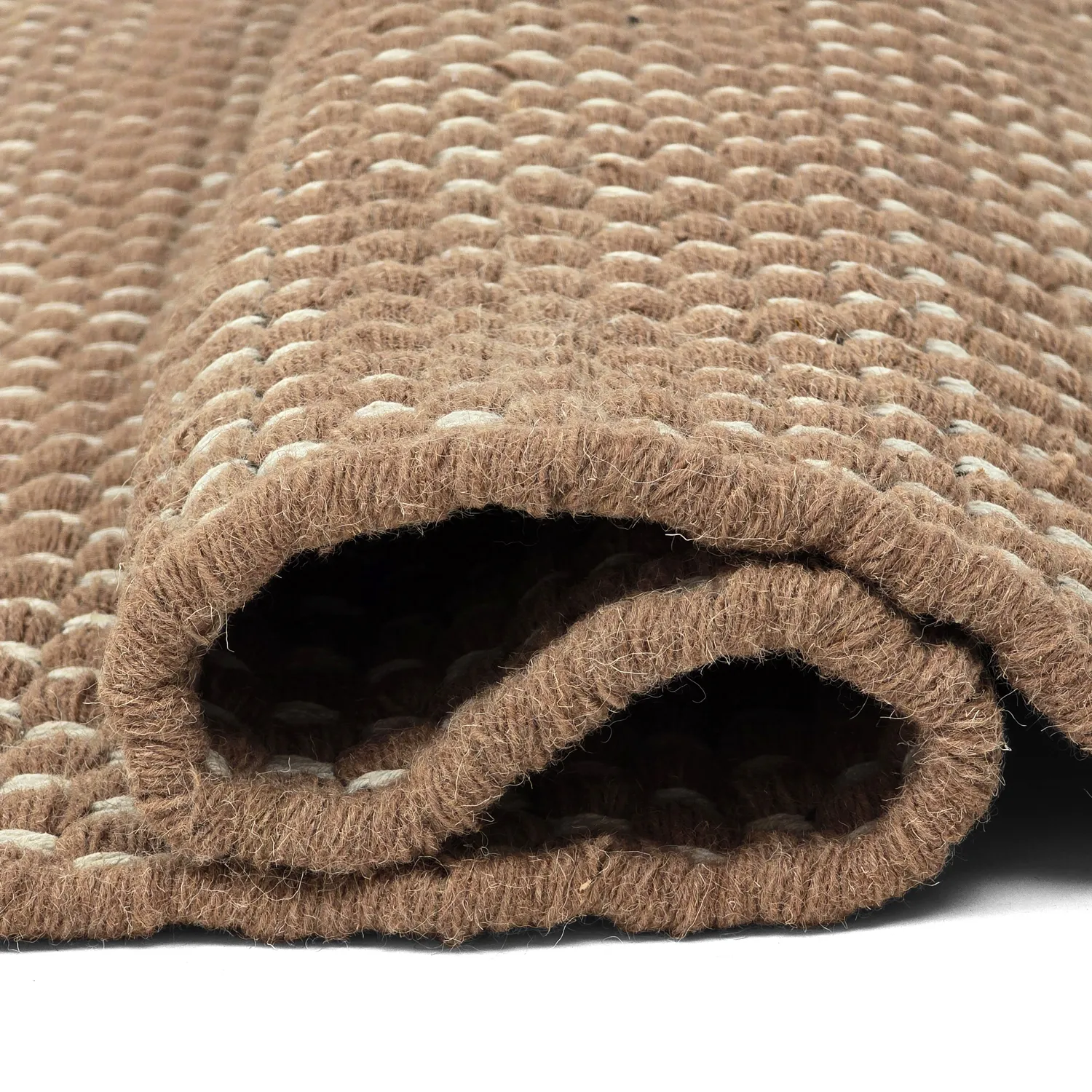 Gyapjúszőnyeg - Ovelia (barna/fehér)