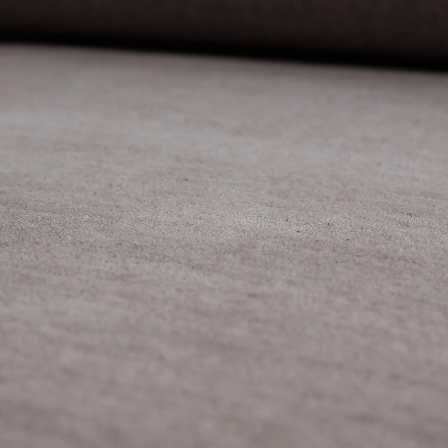 Gyapjúszőnyeg - Rozel Handloom Wool Premium (világos taupe)
