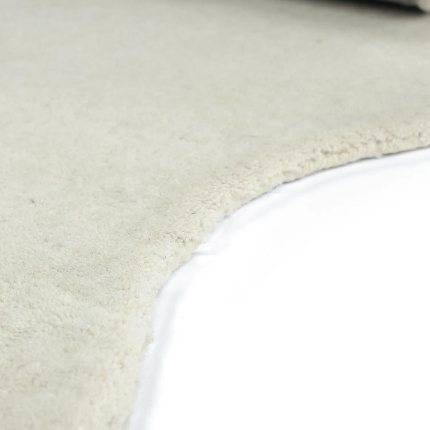 Hullámos gyapjúszőnyeg - Diu Hand Tufted Wool Premium (fehér)