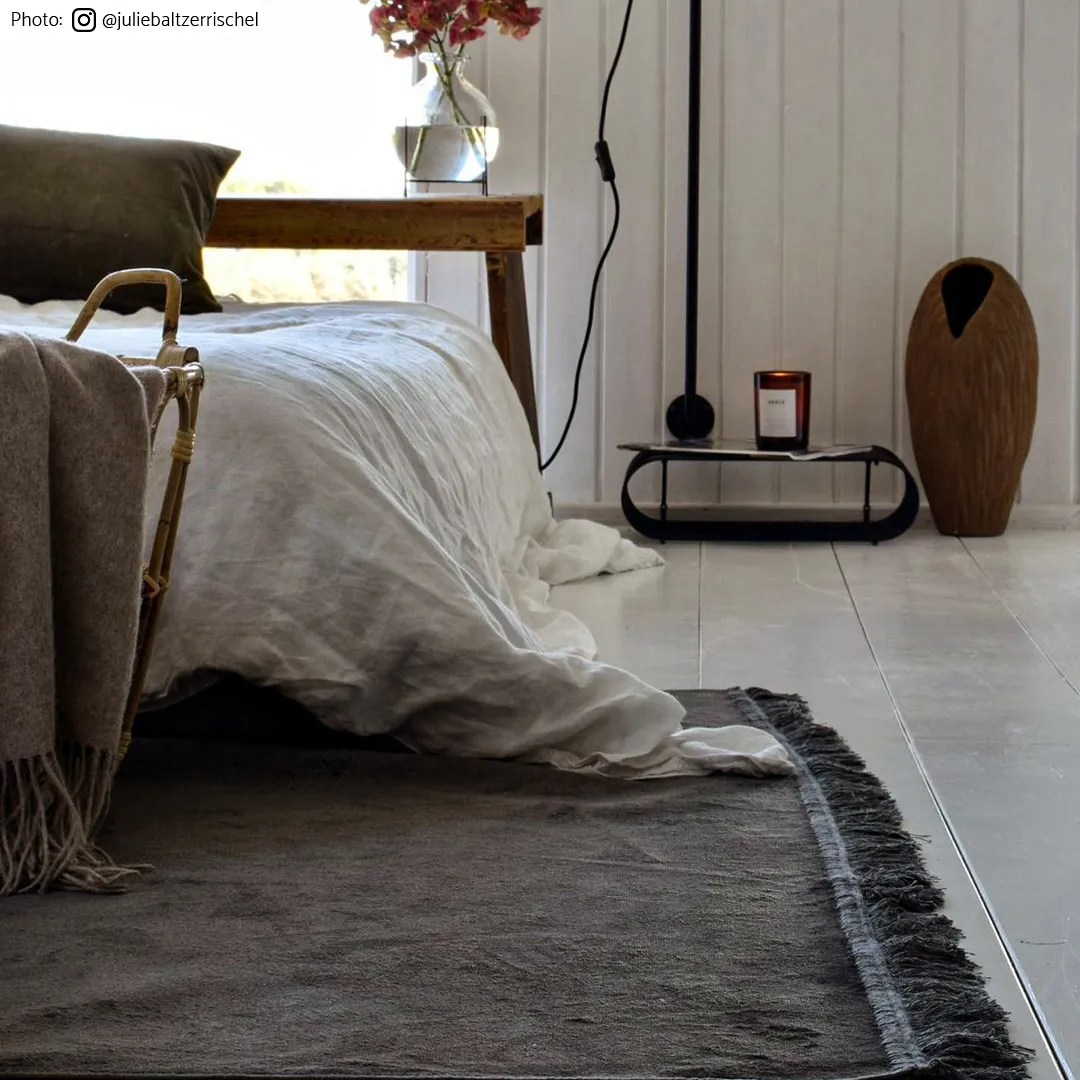 Wilton szőnyeg - Art Silk (fekete)