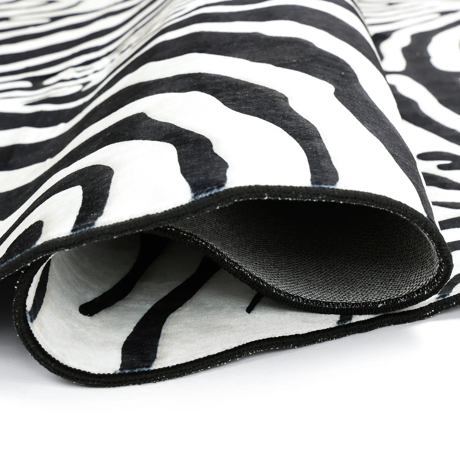 Hullámos Wilton szőnyeg - Zebra (fekete/fehér)
