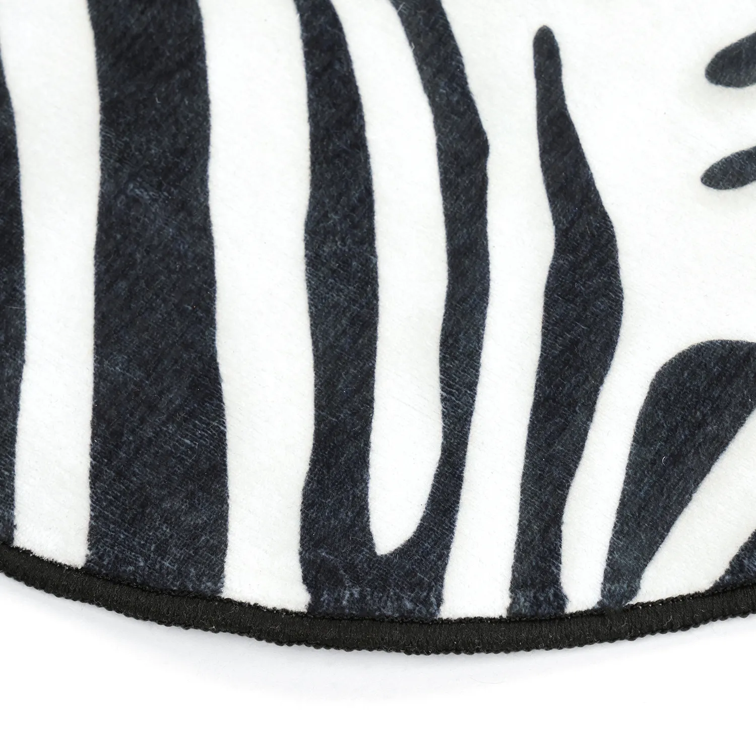 Hullámos Wilton szőnyeg - Zebra (fekete/fehér)
